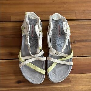 Merrell Women's Sandals - Cream and Yellow